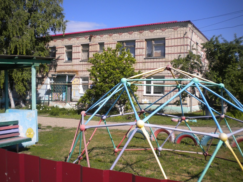 Дошкольное структурное подразделение – детский сад.